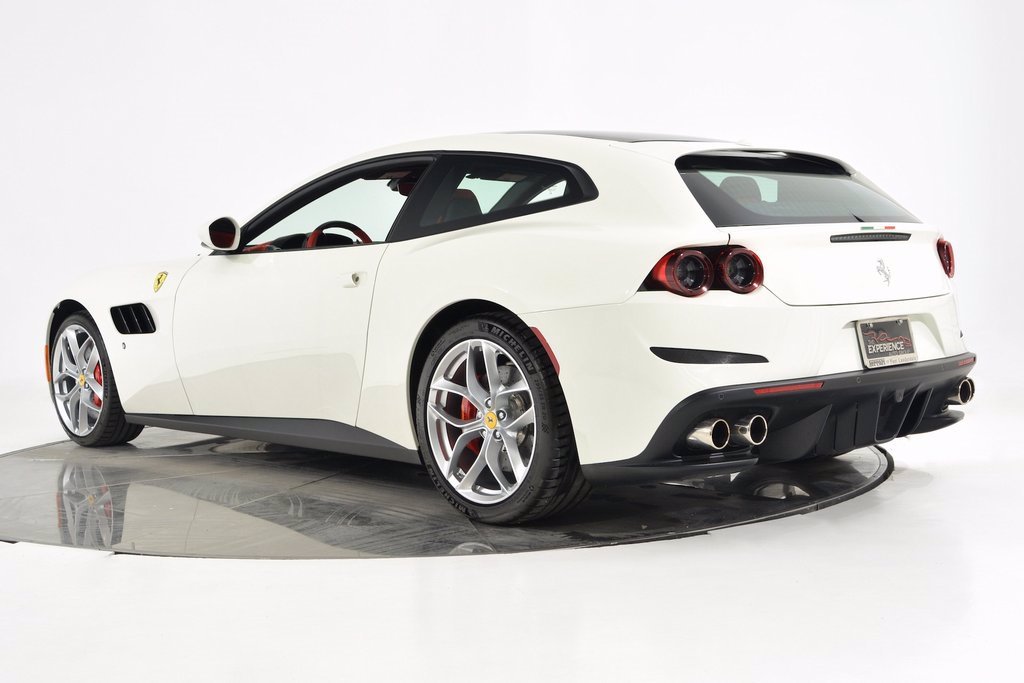 2019 ferrari gtc4lusso price